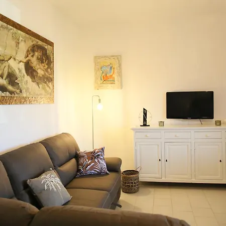 Casa Vacanze La Dimora Dell Artista Apartment
